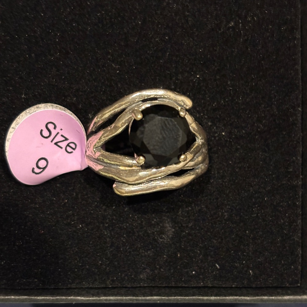 Elegant Silver Ring with Black Stone